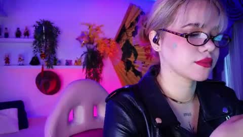 albaandthayron online show from 07-14-26, 12:11