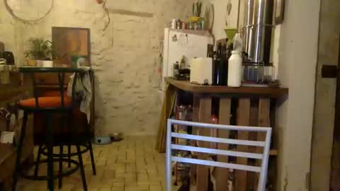 Snapshot of albandant chatting on 09-12-25, 08:53 albandant online show from 09-12-25, 08:53