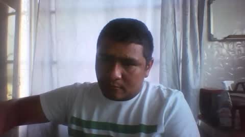 Snapshot of albert19891 chatting on 05-10-26, 10:37 albert19891 online show from 05-10-26, 10:37
