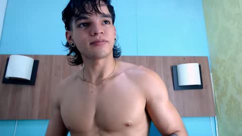 Snapshot of albertbernal69 chatting on 02-23-25, 05:45 Albert online show from 02-23-25, 05:45