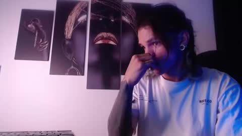 Snapshot of albertbernal69 chatting on 11-05-25, 03:06 Albert online show from 11-05-25, 03:06