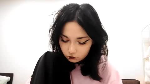 Snapshot of alberthamazierski chatting on 10-13-25, 07:14 Im Katrina online show from 10-13-25, 07:14