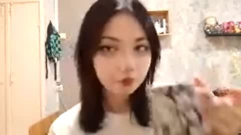 Snapshot of alberthamazierski chatting on 11-01-25, 04:09 Im Katrina online show from 11-01-25, 04:09