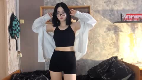 Im Katrina online show from 12-23-25, 07:17