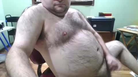 Snapshot of albertle345 chatting on 12-01-25, 12:43 albertle345 online show from 12-01-25, 12:43