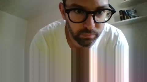 Snapshot of albertodivenire chatting on 02-08-25, 03:21 albertodivenire online show from 02-08-25, 03:21