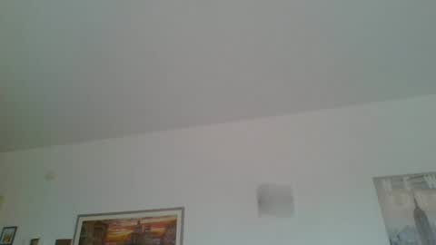 Snapshot of albertodivenire chatting on 02-23-25, 11:44 albertodivenire online show from 02-23-25, 11:44