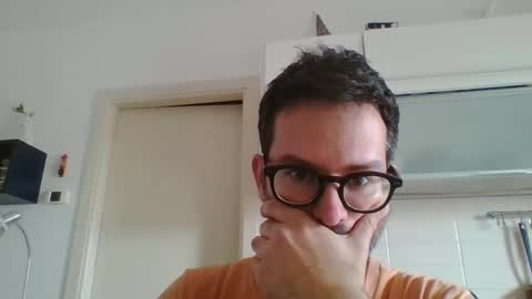 Snapshot of albertodivenire chatting on 03-09-25, 01:59 albertodivenire online show from 03-09-25, 01:59