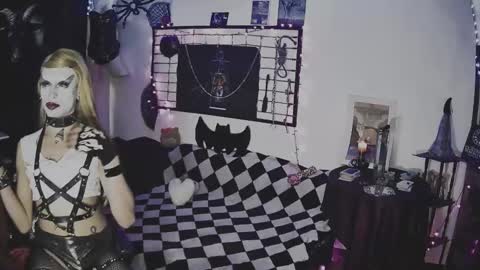 Mistic witch online show from 03-10-25, 10:45