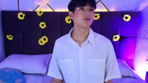 ale_aurarashi online show from 04-17-26, 03:20