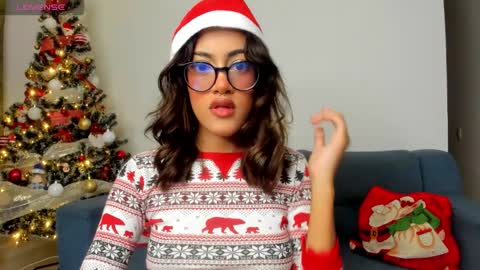 Snapshot of ale_petitee chatting on 12-02-25, 07:25 alexa online show from 12-02-25, 07:25