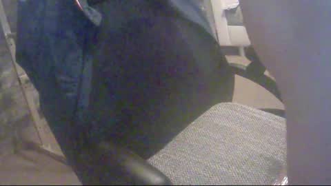 Snapshot of alec_tronic chatting on 05-15-26, 04:19 alec_tronic online show from 05-15-26, 04:19