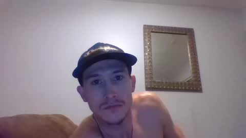 Snapshot of alecurclit chatting on 12-14-24, 07:14 alecurclit online show from 12-14-24, 07:14