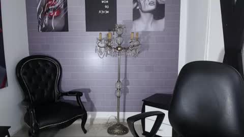 Snapshot of aleesha_cameron02 chatting on 09-18-25, 07:38 Ale online show from 09-18-25, 07:38