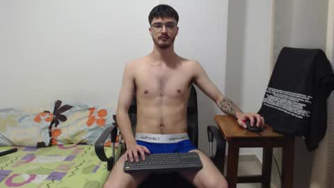 aleex_miller online show from 11-22-25, 01:15