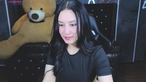 Snapshot of aleja05_b chatting on 11-25-25, 09:48 aleja online show from 11-25-25, 09:48