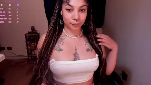 Snapshot of aleja1234lo chatting on 06-26-26, 02:49 aleja1234lo online show from 06-26-26, 02:49