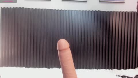 aleja__slav3 online show from 01-11-25, 06:03