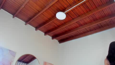 Alejandra Arango online show from 01-20-25, 04:45