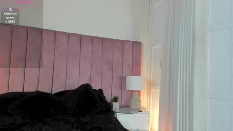 Alejandra Arango online show from 02-07-25, 07:59