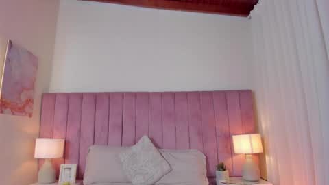 Alejandra Arango online show from 10-10-25, 10:20