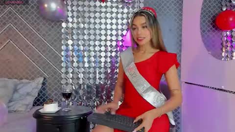 aleja_bloom online show from 11-05-25, 12:16