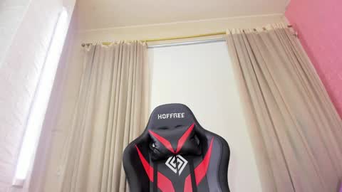 Aleja Hill online show from 12-13-24, 10:23