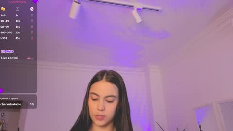 Alejandra online show from 04-21-26, 11:38