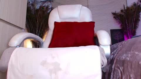 Alejandra online show from 01-12-25, 07:00