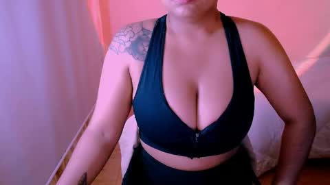 Snapshot of alejandra_conde chatting on 05-01-26, 11:09 Alejandra online show from 05-01-26, 11:09