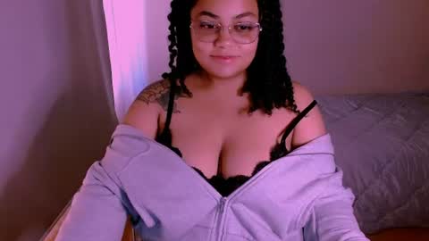 Snapshot of alejandra_conde chatting on 06-20-26, 09:17 Alejandra online show from 06-20-26, 09:17