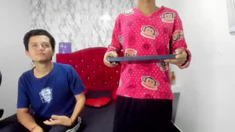 ALEJANDRA JAMES online show from 04-26-26, 11:30