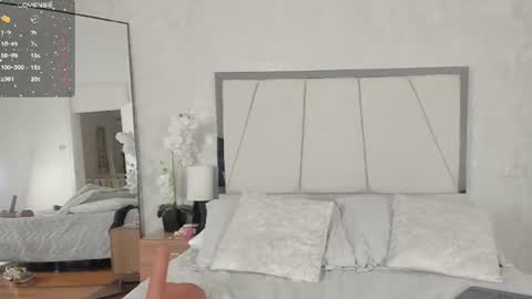 Snapshot of alejandra_marin_ chatting on 07-07-26, 07:23 alejandra_marin_ online show from 07-07-26, 07:23