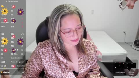 Snapshot of alejandra_milf_ chatting on 02-05-25, 12:10 alejandra online show from 02-05-25, 12:10