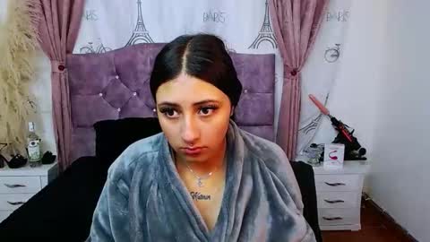 ALEJANDRA online show from 11-23-25, 11:10