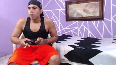 Snapshot of alejandrocock23 chatting on 09-20-25, 01:56 alejandrocock online show from 09-20-25, 01:56