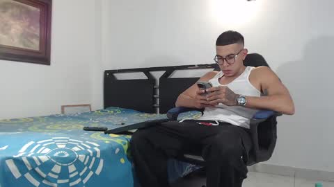 alejandrocock online show from 03-11-26, 11:22