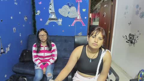 zoe and Kataleya online show from 01-20-25, 12:28