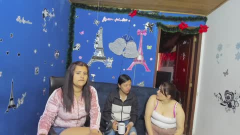 zoe and Kataleya online show from 01-28-25, 12:22