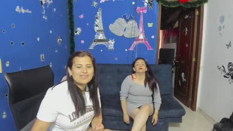 zoe and Kataleya online show from 01-31-25, 01:34