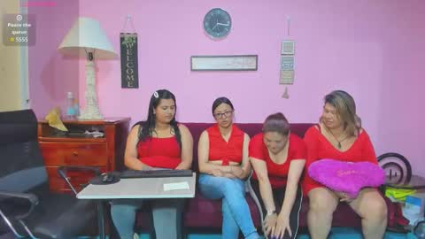 zoe and Kataleya online show from 09-15-25, 12:16