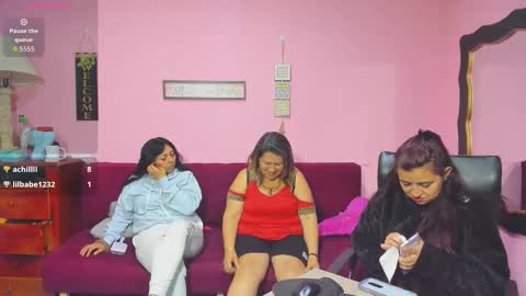 zoe and Kataleya online show from 11-05-25, 01:27