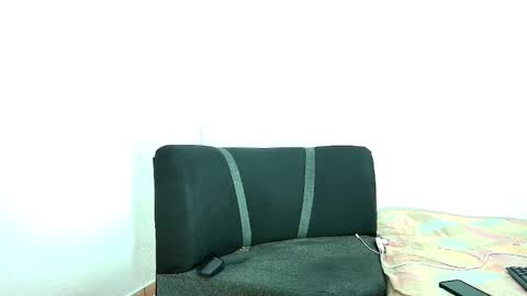 alejo_21cm online show from 12-18-24, 06:57