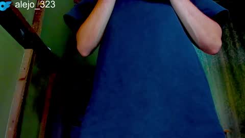 Snapshot of alejo_323__ chatting on 05-21-26, 02:18 alejo_323__ online show from 05-21-26, 02:18