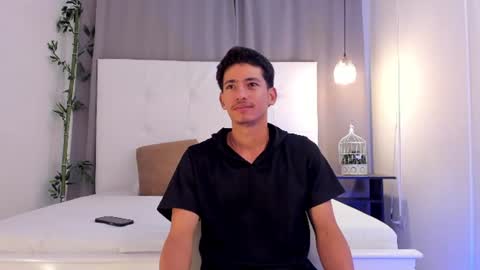 Snapshot of alejo_exotic chatting on 07-06-26, 12:24 alejo_exotic online show from 07-06-26, 12:24