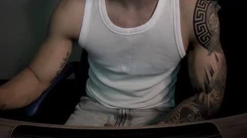 Snapshot of alejoduarte16 chatting on 11-19-25, 05:24 alejoduarte16 online show from 11-19-25, 05:24