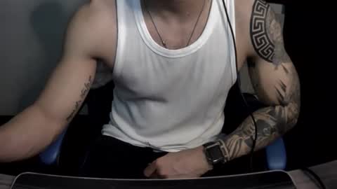 Snapshot of alejoduarte16 chatting on 12-22-25, 06:49 alejoduarte16 online show from 12-22-25, 06:49