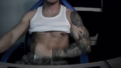 Snapshot of alejoduarte16 chatting on 03-11-26, 06:25 alejoduarte16 online show from 03-11-26, 06:25