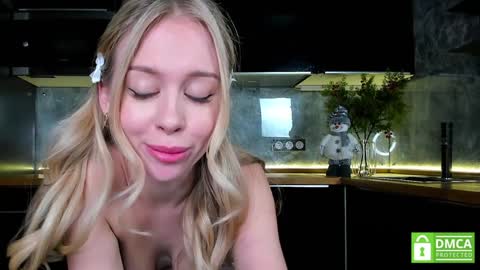 Snapshot of aleksa_cutie chatting on 01-03-25, 03:44 Next stream - 2 dec - online show from 01-03-25, 03:44