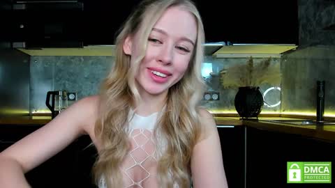 Snapshot of aleksa_cutie chatting on 01-26-25, 12:11 Next stream - 2 dec - online show from 01-26-25, 12:11